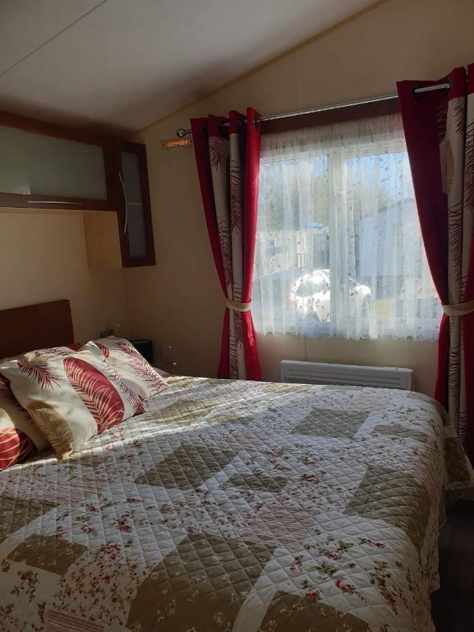 La Chanterie Agreable Mobil-Home Residentiel Normand サン・ペール・シュル・メール エクステリア 写真