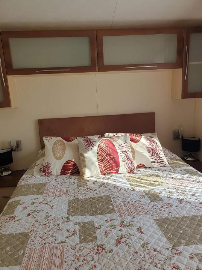 La Chanterie Agreable Mobil-Home Residentiel Normand サン・ペール・シュル・メール エクステリア 写真